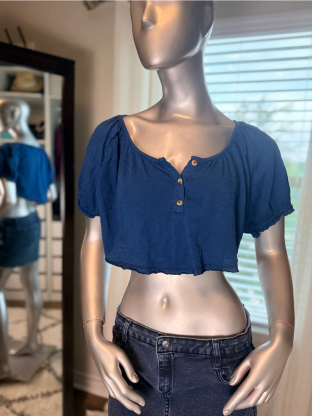 Anthropologie Pilcro Blue Cropped Peasant Top Boho Puff Sleeve Button Large